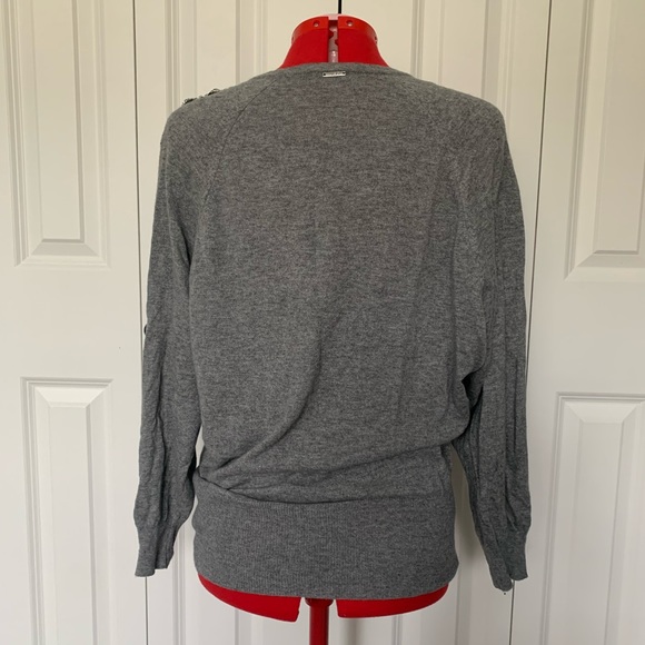 Liu Jo Gray sweater with removable embellishment size M - Picture 6 of 10